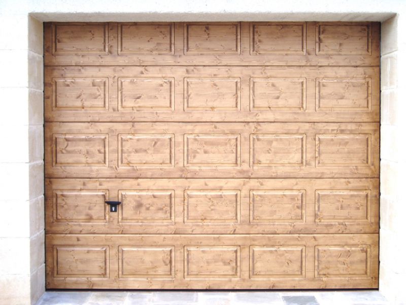 Puertas automáticas de madera