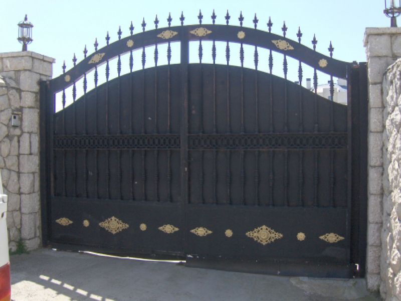 Puertas en forja y tubo