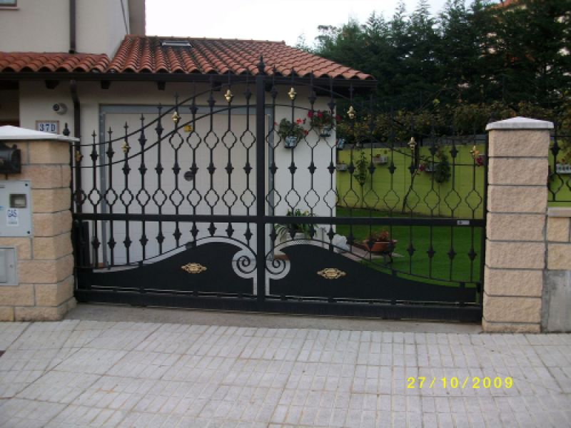 Puertas en forja y tubo