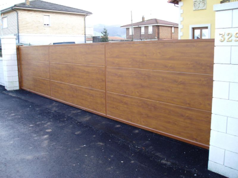 Puertas automáticas seccionales