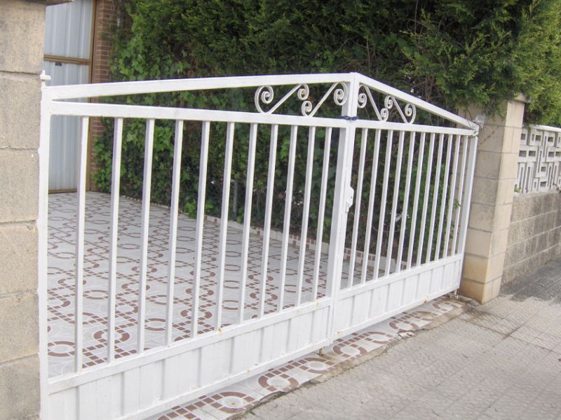 Puertas en forja y tubo