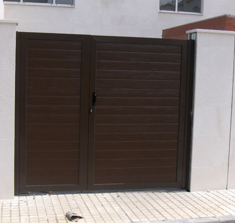 Puertas automáticas de chapa