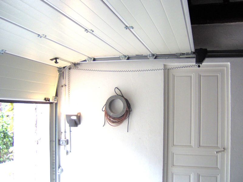 Puertas automáticas seccionales